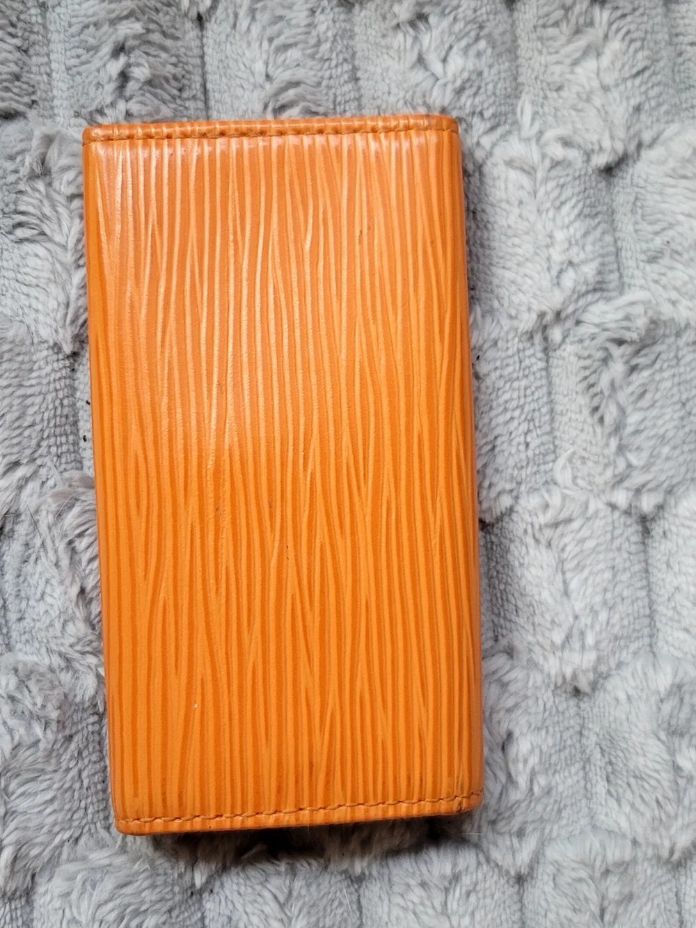 Louis Vuitton Epi Leather 4 Rings Key Holder Wallet